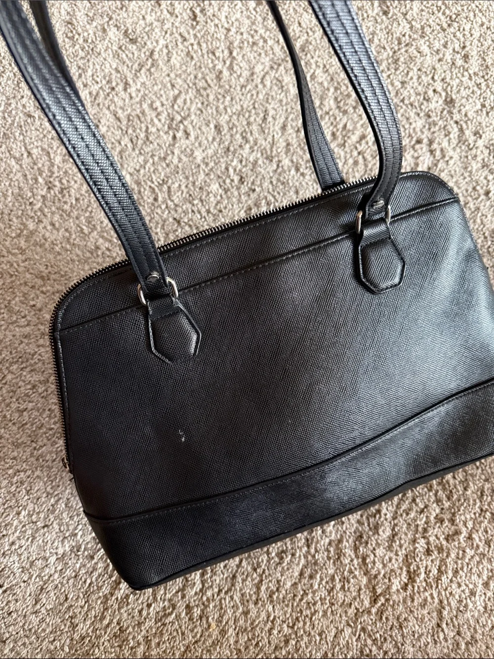 Kenneth Cole Reaction Black Textured Tote